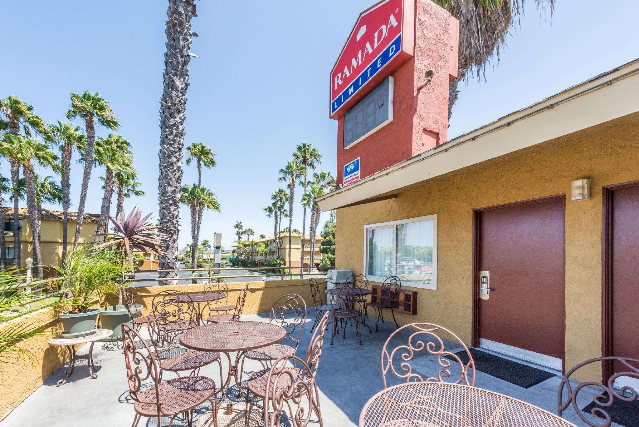 Ramada By Wyndham Near Seaworld / Mission Beach San Diego Ngoại thất bức ảnh