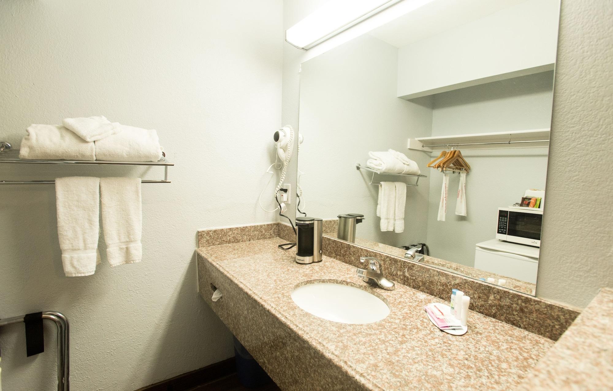 Ramada By Wyndham Near Seaworld / Mission Beach San Diego Ngoại thất bức ảnh