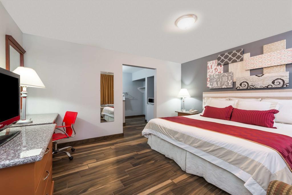 Ramada By Wyndham Near Seaworld / Mission Beach San Diego Ngoại thất bức ảnh