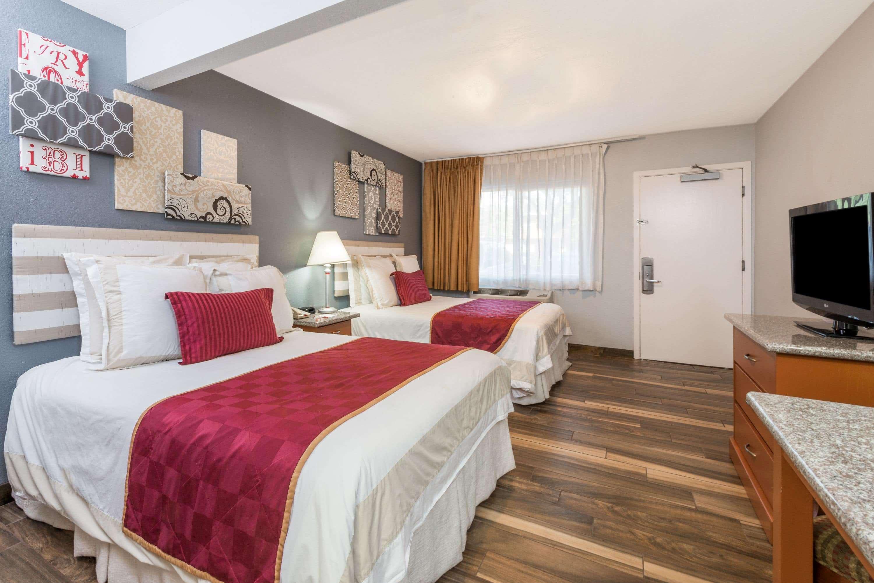 Ramada By Wyndham Near Seaworld / Mission Beach San Diego Ngoại thất bức ảnh