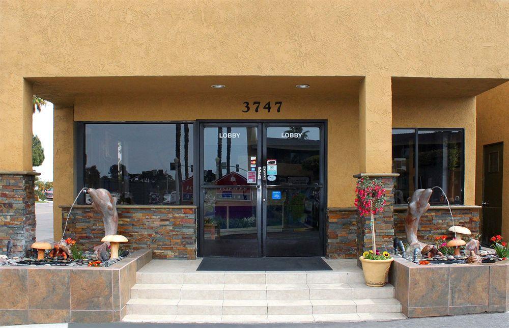 Ramada By Wyndham Near Seaworld / Mission Beach San Diego Ngoại thất bức ảnh