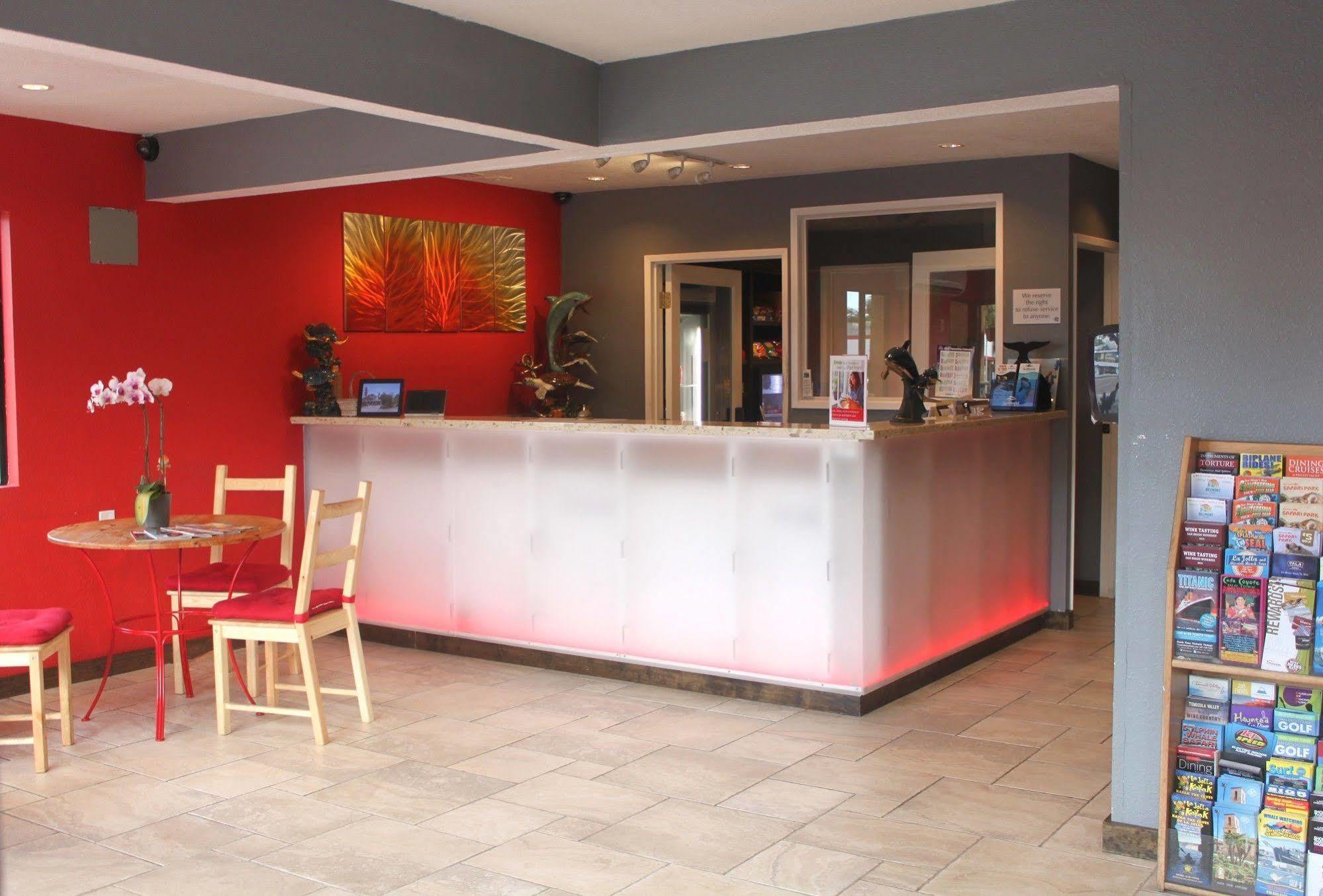 Ramada By Wyndham Near Seaworld / Mission Beach San Diego Ngoại thất bức ảnh